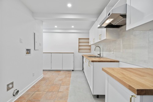 Cuisine - 236  - 238 Rue Champlain, Saint-Jean-Sur-Richelieu, QC - Indoor Photo Showing Kitchen