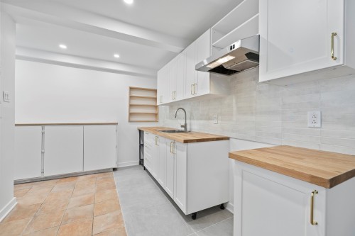 Cuisine - 236  - 238 Rue Champlain, Saint-Jean-Sur-Richelieu, QC - Indoor Photo Showing Kitchen