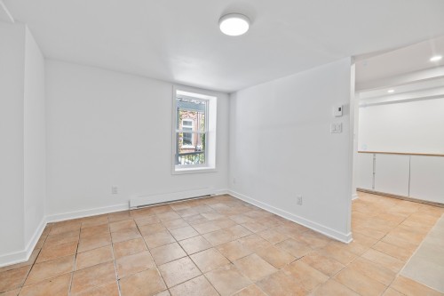 Salon - 236  - 238 Rue Champlain, Saint-Jean-Sur-Richelieu, QC - Indoor Photo Showing Other Room