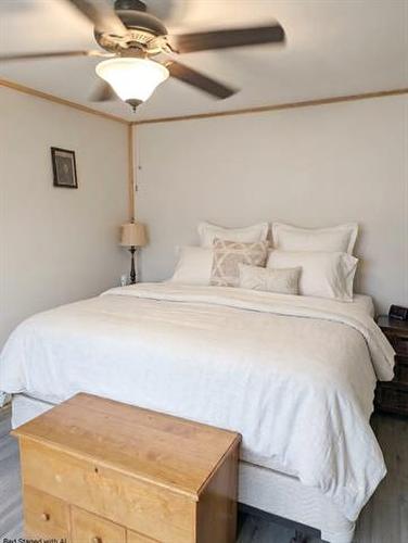 63 Railway Ave, Tolstoi, MB 