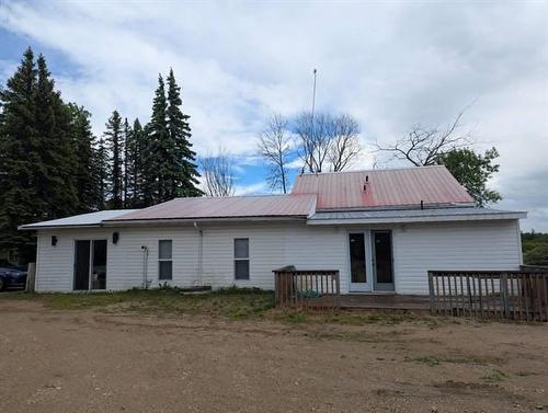 63 Railway Ave, Tolstoi, MB 