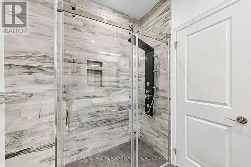3892 Arvona Place, Mississauga, ON 