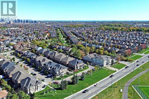 3892 Arvona Place, Mississauga, ON 