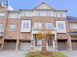 12 FANNY GROVE WAY Markham, ON L6E 0T7