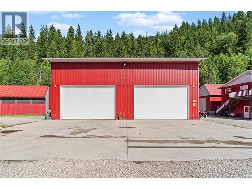 2054 Trans Canada Highway, Sicamous, BC 