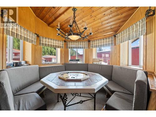 2054 Trans Canada Highway, Sicamous, BC 