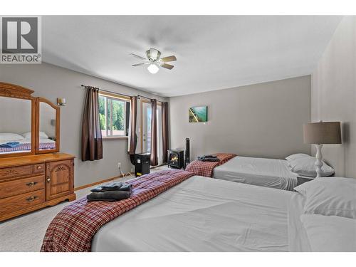 2054 Trans Canada Highway, Sicamous, BC 