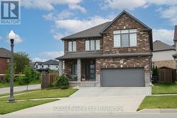 264 BLAIR CREEK DRIVE  Kitchener, ON N2P 0G3