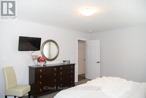 264 Blair Creek Drive, Kitchener, ON 