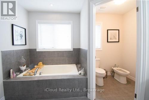 264 Blair Creek Drive, Kitchener, ON 