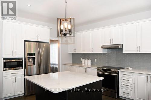 264 Blair Creek Drive, Kitchener, ON 