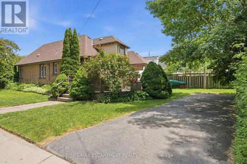 1642 King Street E, Hamilton, ON 