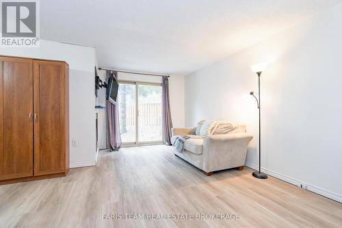 6 Pheasant Trail, Barrie, ON 