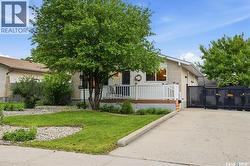 6207 1st AVENUE N  Regina, SK S4T 7A1