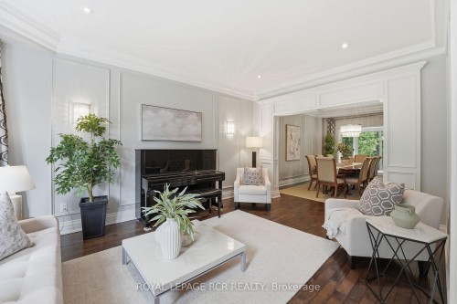 48 Hodgkinson Crescent, Aurora, ON 