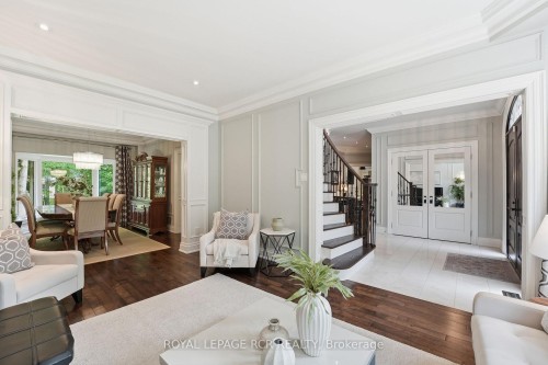 48 Hodgkinson Crescent, Aurora, ON 