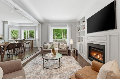48 Hodgkinson Crescent, Aurora, ON 