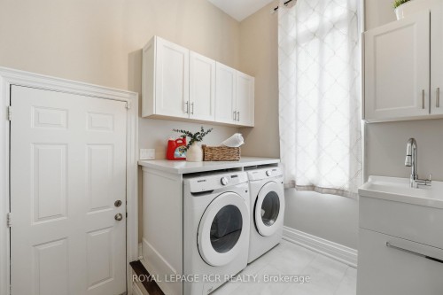 48 Hodgkinson Crescent, Aurora, ON 