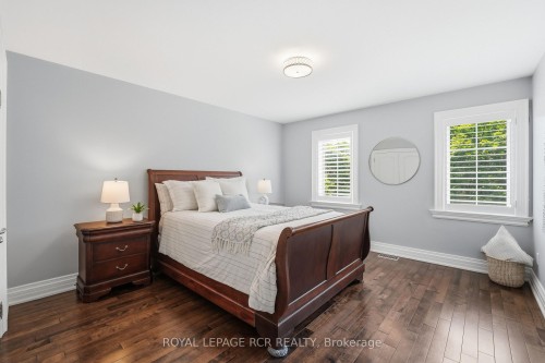 48 Hodgkinson Crescent, Aurora, ON 