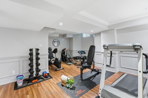 48 Hodgkinson Crescent, Aurora, ON 
