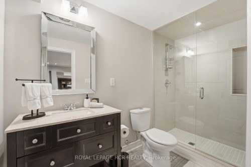 48 Hodgkinson Crescent, Aurora, ON 