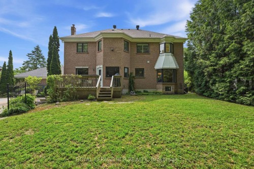 48 Hodgkinson Crescent, Aurora, ON 