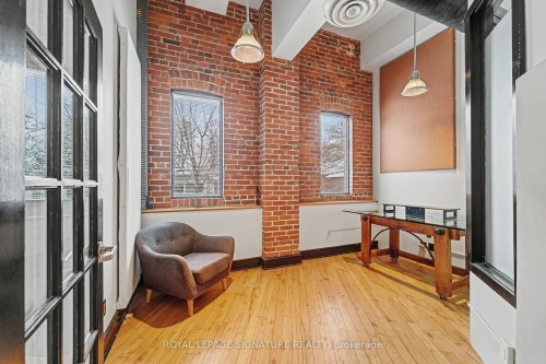 Office B-259 Danforth Avenue, Toronto, ON 