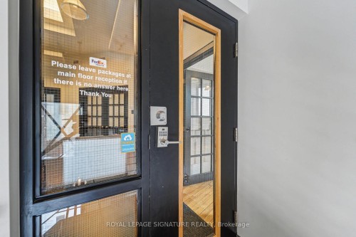 Office B-259 Danforth Avenue, Toronto, ON 