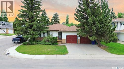 302 Swan LANE  Saskatoon, SK S7J 5B5