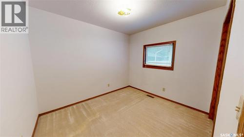 302 Swan Lane, Saskatoon, SK 