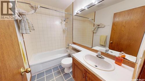 302 Swan Lane, Saskatoon, SK 