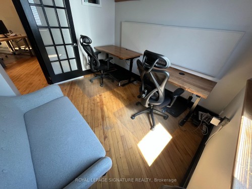 Office D-259 Danforth Avenue, Toronto, ON 