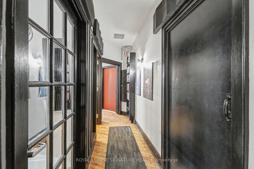 Office D-259 Danforth Avenue, Toronto, ON 