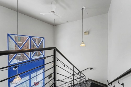 Office D-259 Danforth Avenue, Toronto, ON 