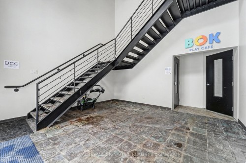 Office D-259 Danforth Avenue, Toronto, ON 