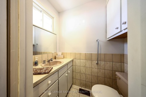 60 Sciberras Road, Markham, ON 