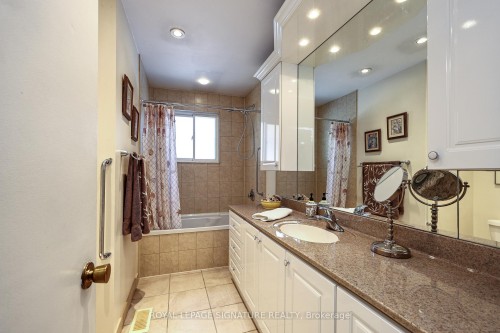 60 Sciberras Road, Markham, ON 