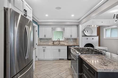 33 Kenwood Crescent, Hamilton, ON 