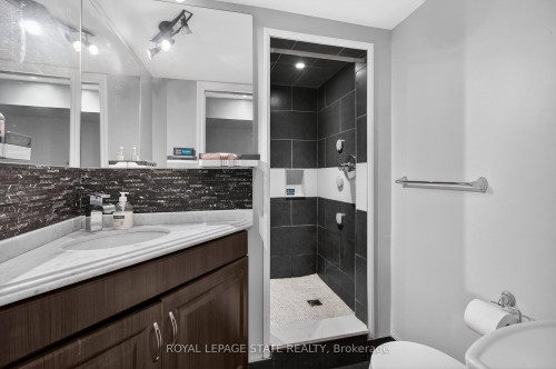 33 Kenwood Crescent, Hamilton, ON 
