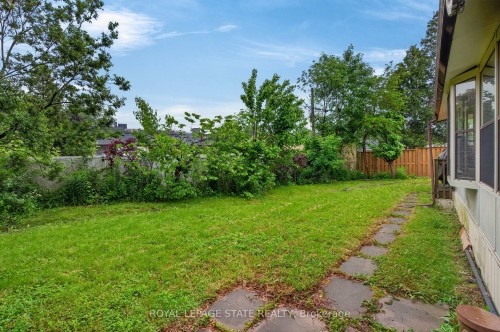 33 Kenwood Crescent, Hamilton, ON 