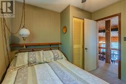 Bedroom 1 - 