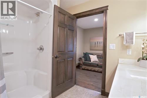 662 Valley Drive, South Lake, SK 
