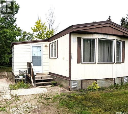 319 4Th Avenue, Kelliher, SK 