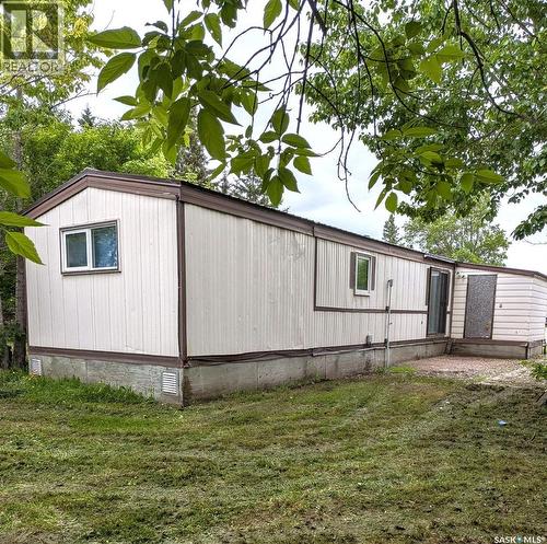 319 4Th Avenue, Kelliher, SK 