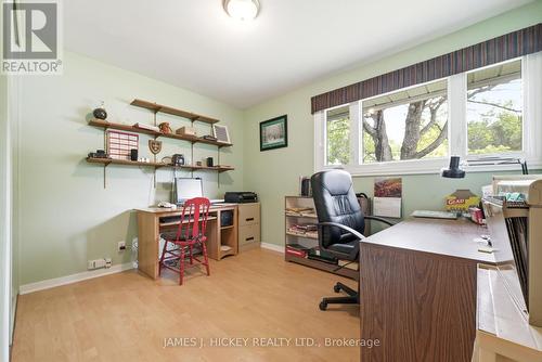 80 Beach Avenue, Deep River, ON 