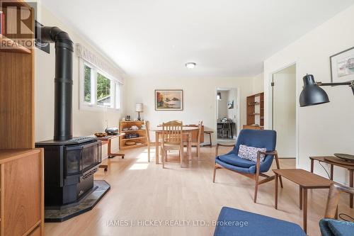 80 Beach Avenue, Deep River, ON 
