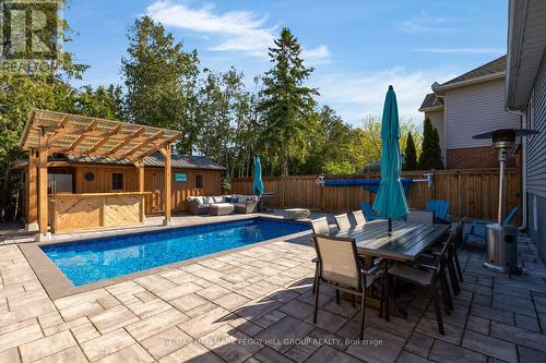44 KNICELY ROAD  Barrie, ON L4N 6V3