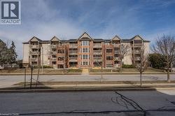 4015 KILMER Drive Unit# 406  Burlington, ON L7M 4M4
