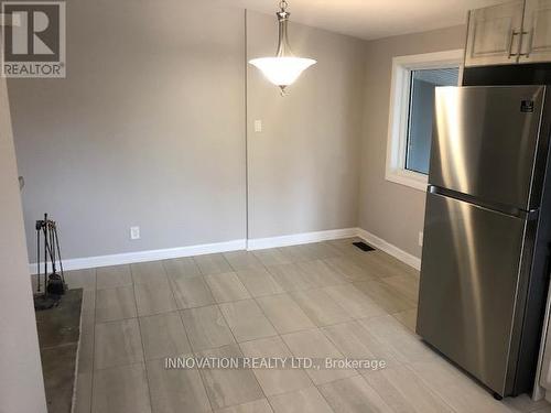 Eat-in Kitchen with large window - 2329 Ryder Street, Ottawa, ON 