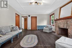 Cottage 2 - 